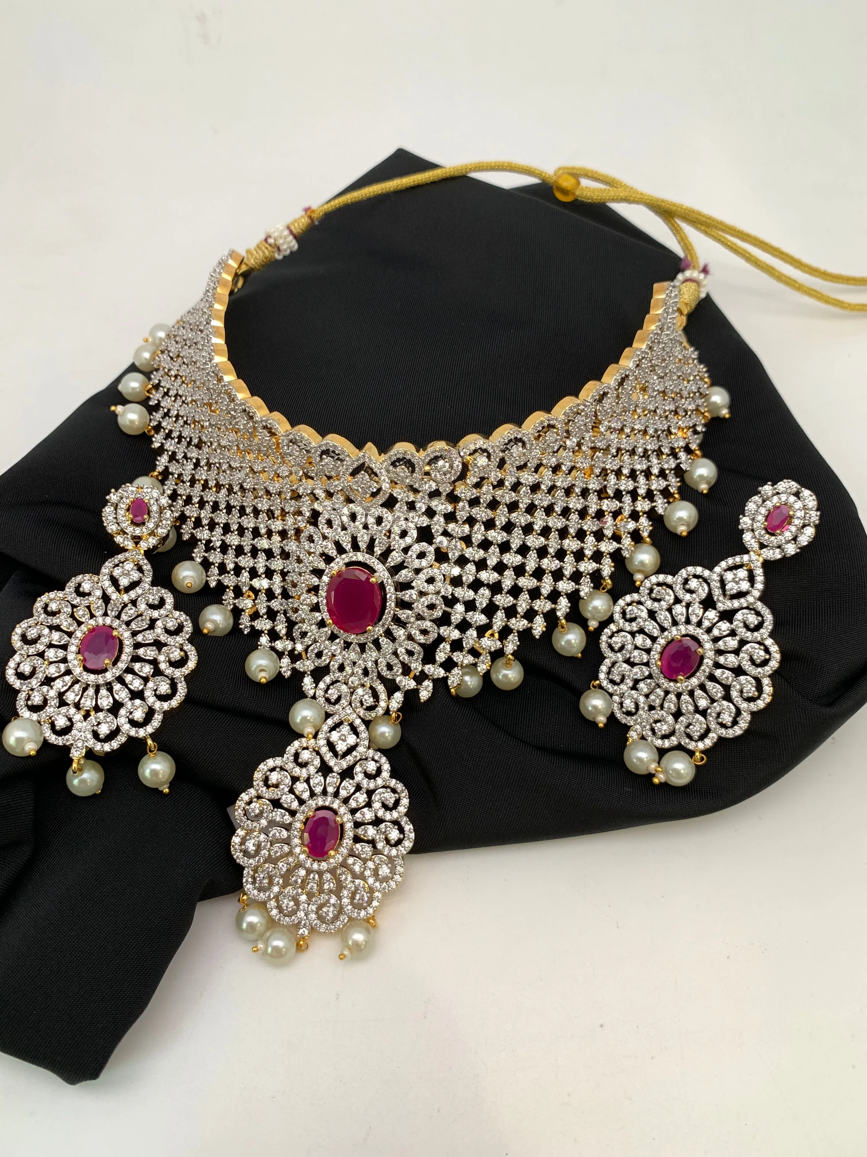 AD Diamond Finish Choker