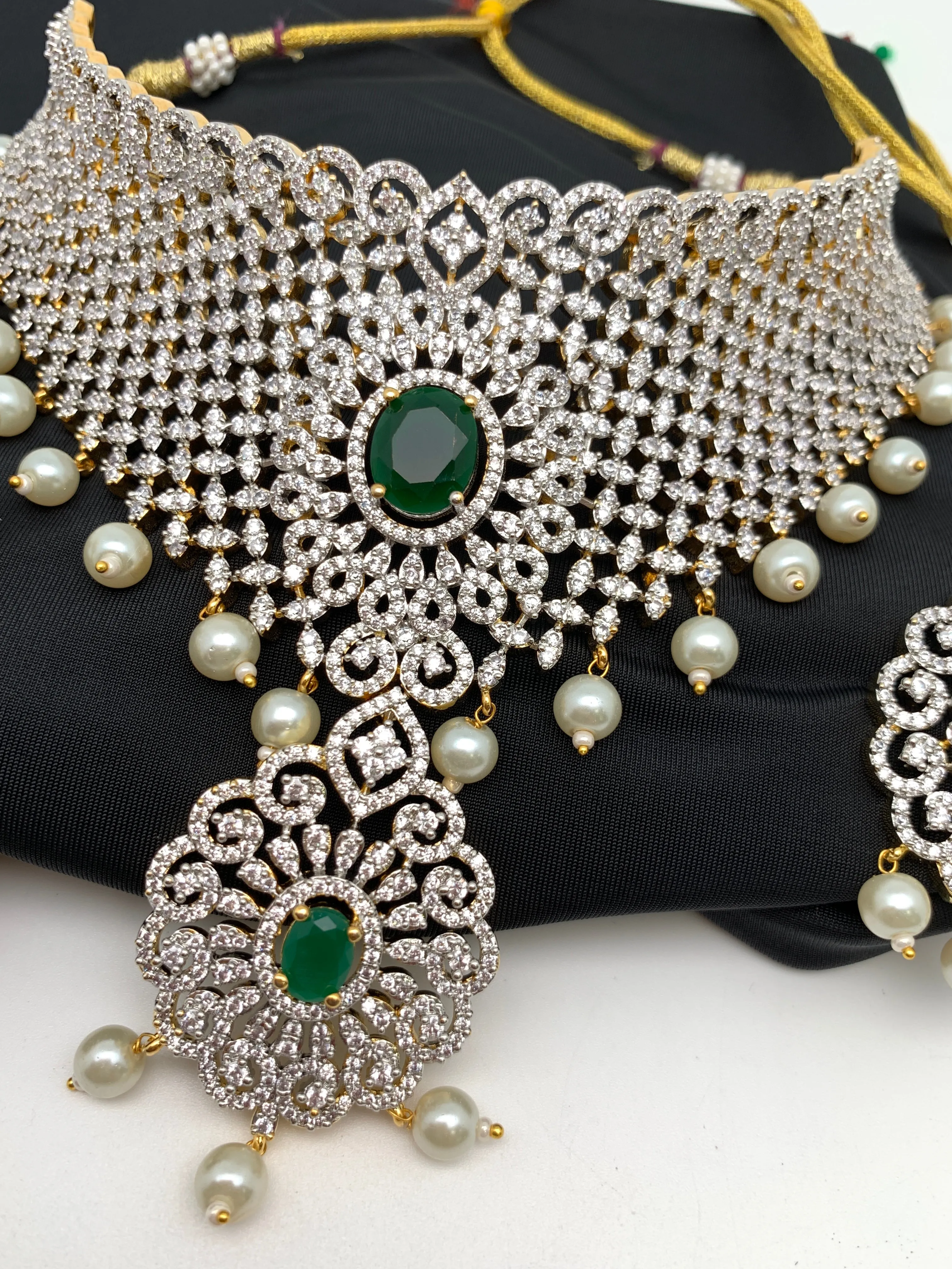AD Diamond Finish Choker