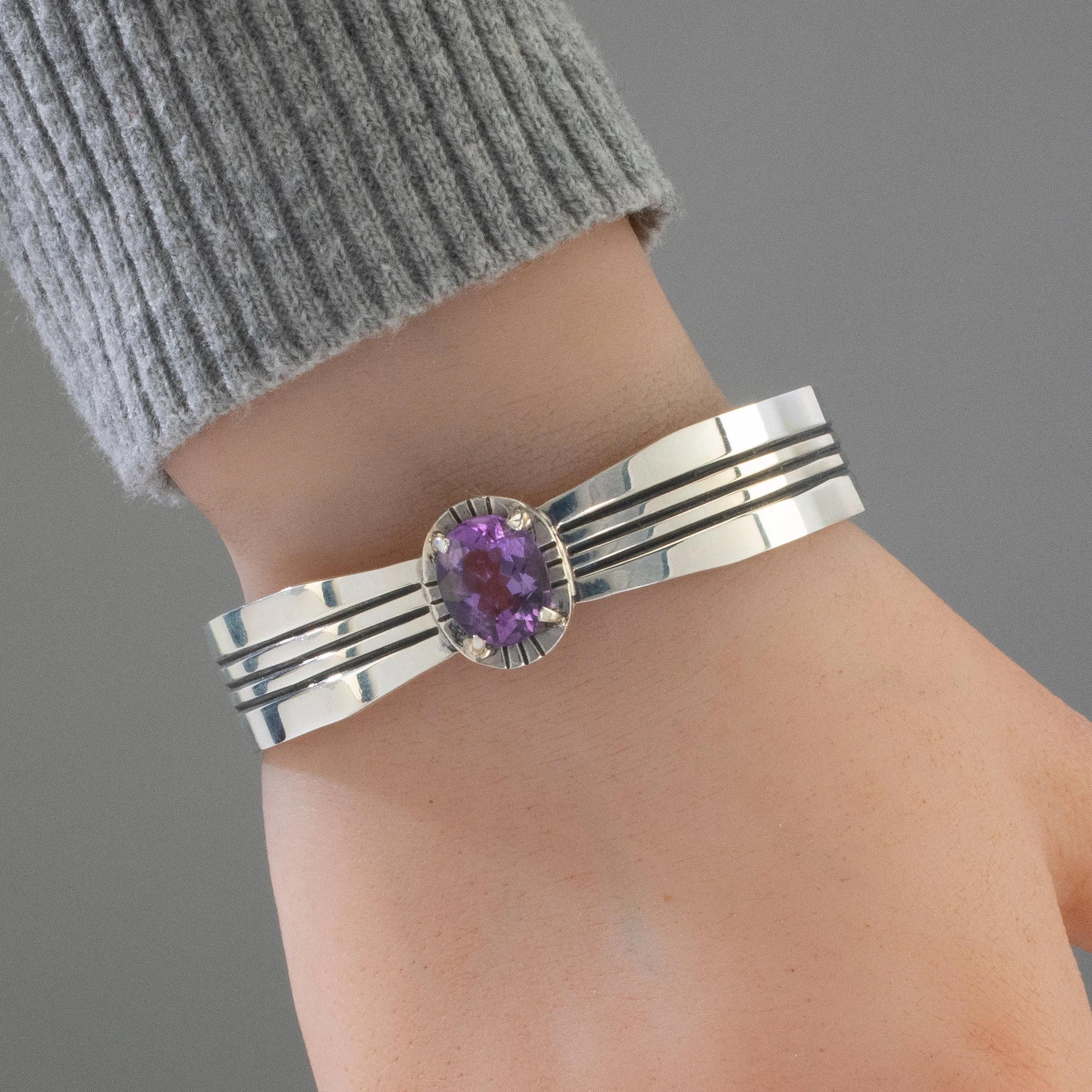 Amethyst Navajo USA Native American Made 925 Sterling Silver Cuff