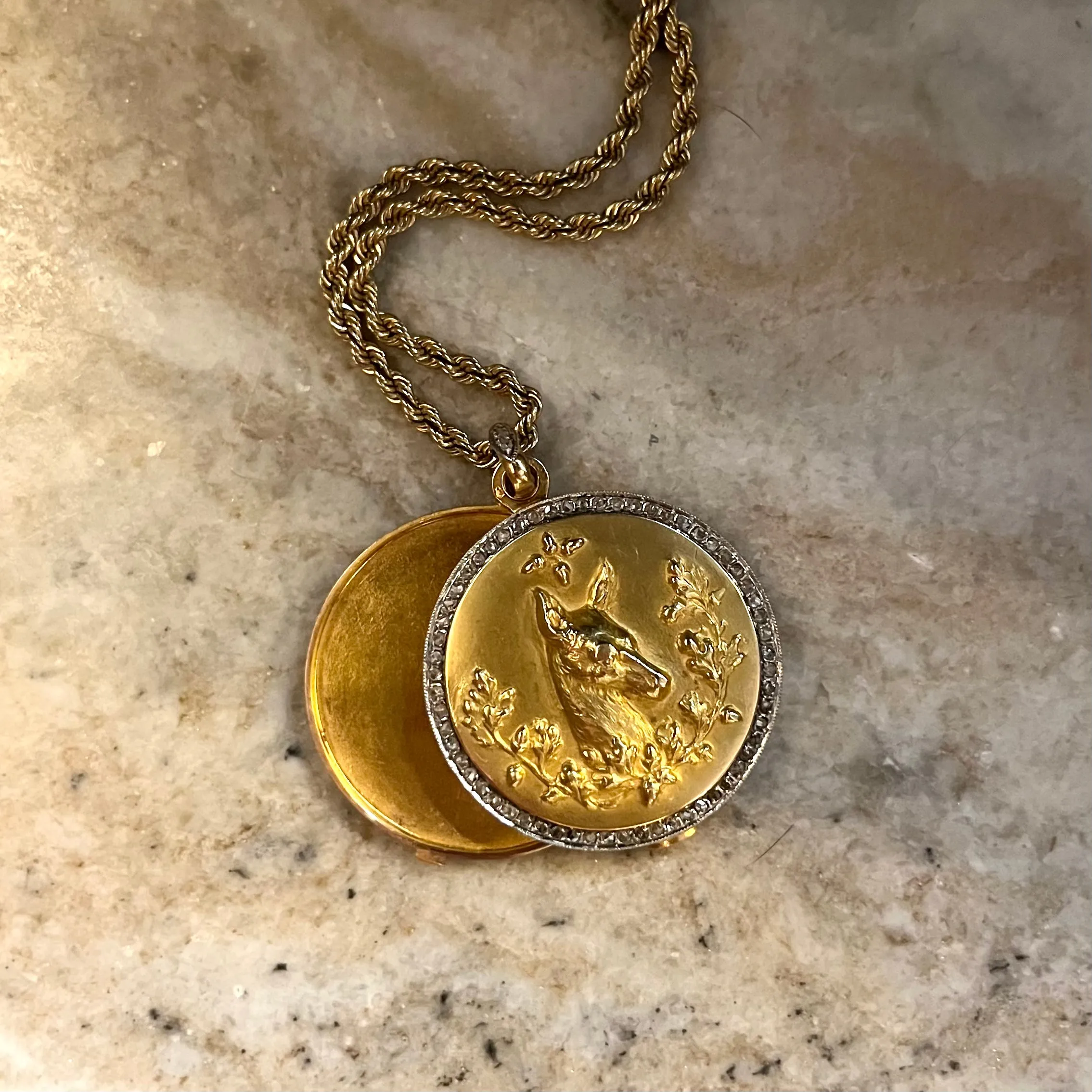 Antique Art Nouveau 18k  French Repoussé Doe Locket