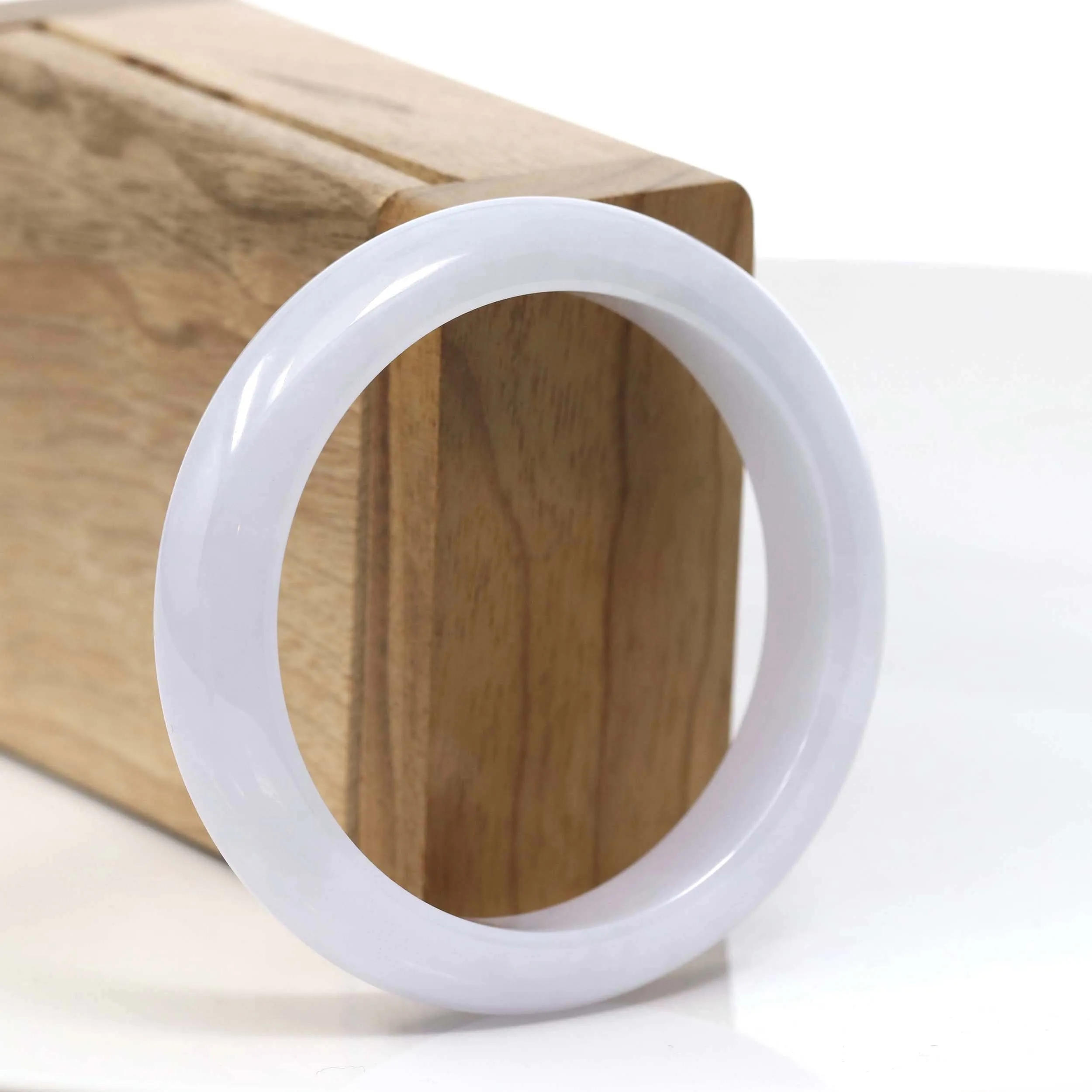 Classic Natural Lavender Natural Jadeite Jade Bangle ( 54.49 mm ) #998