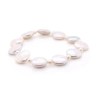 COIN SHAPED PEARL BRACELET WITH ELASTIC