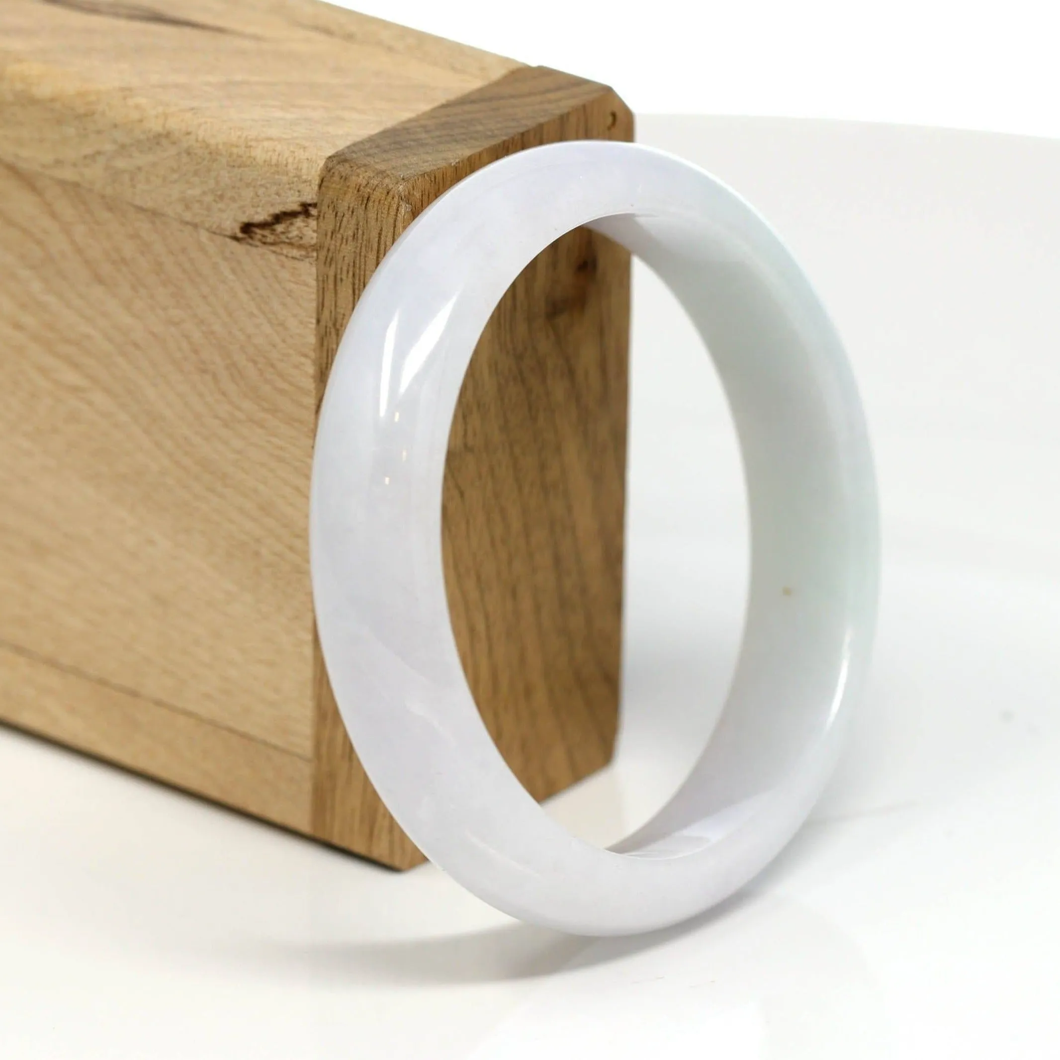 Genuine Burmese Lavender Jade Jadeite Bangle Bracelet ( 56.7mm )T163