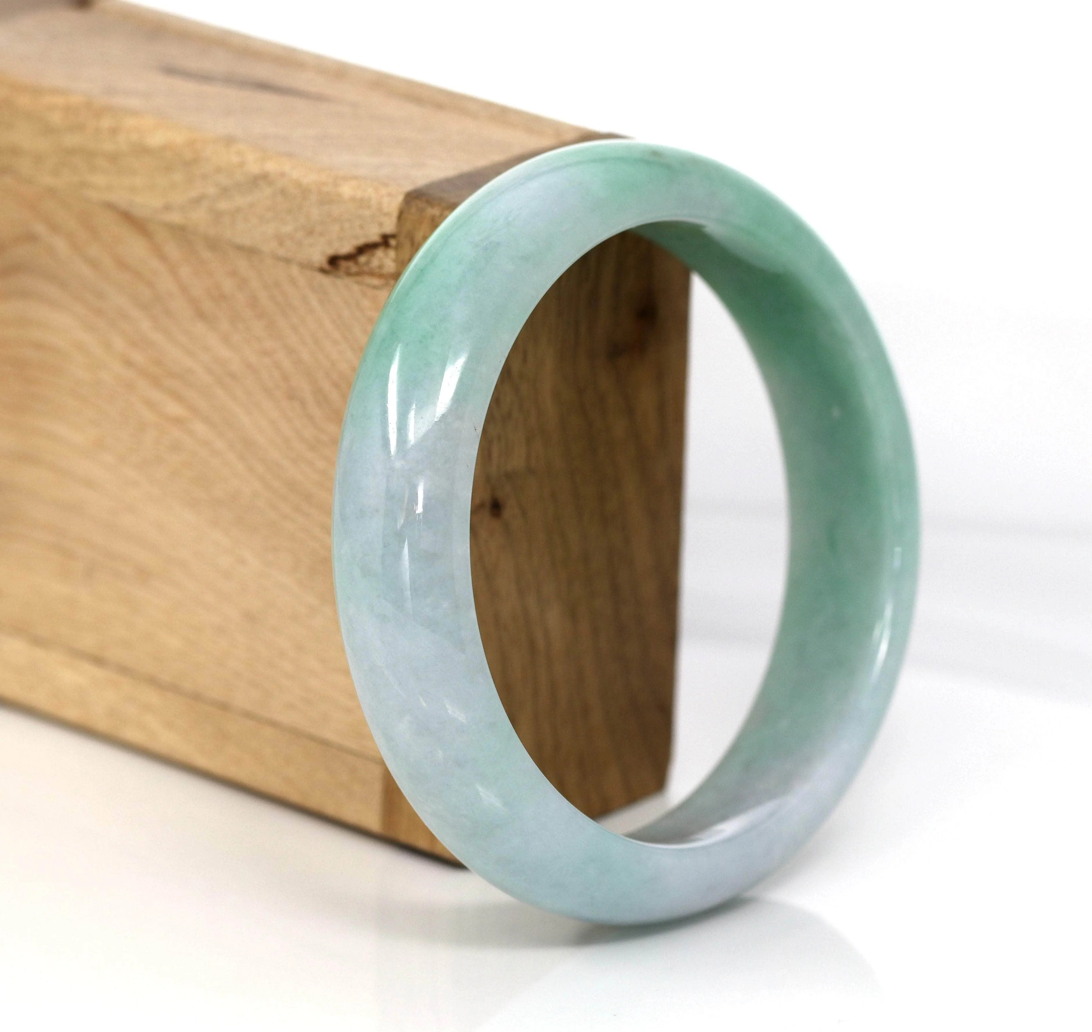 High-quality Lavender-Green Natural Burmese Jadeite Jade Bangle (59.68 mm ) #296