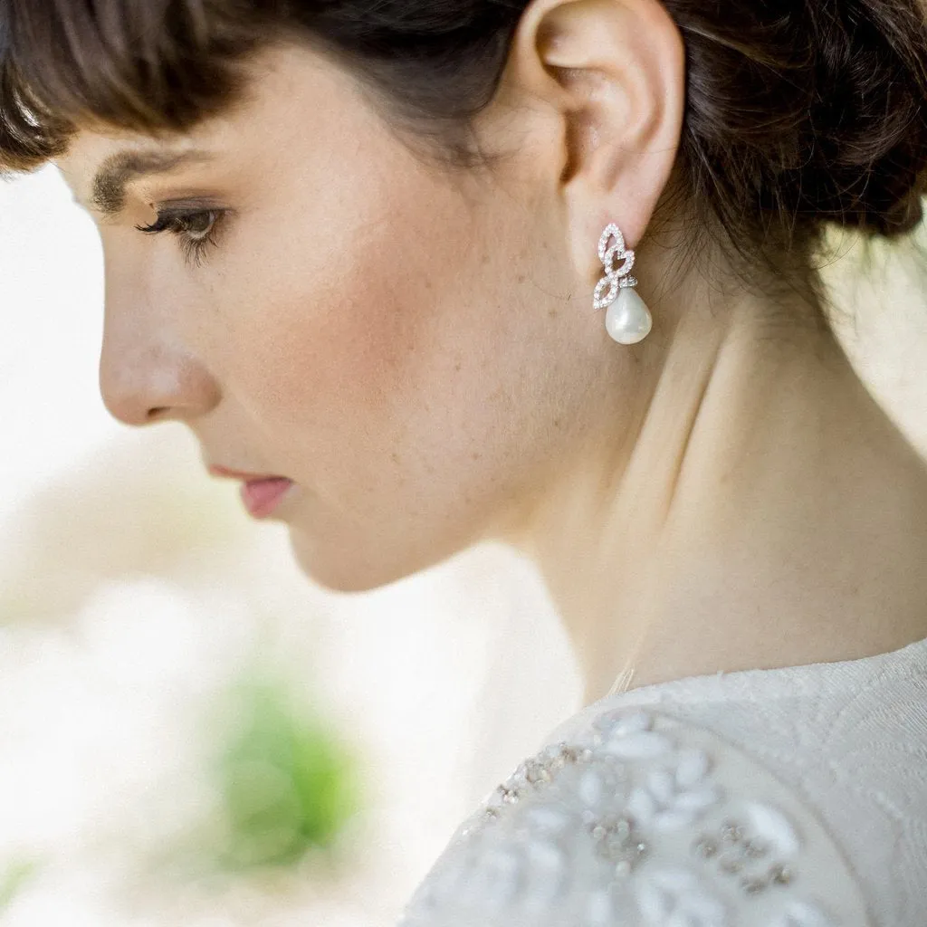Judy, Pearl & Crystal Drop Earrings
