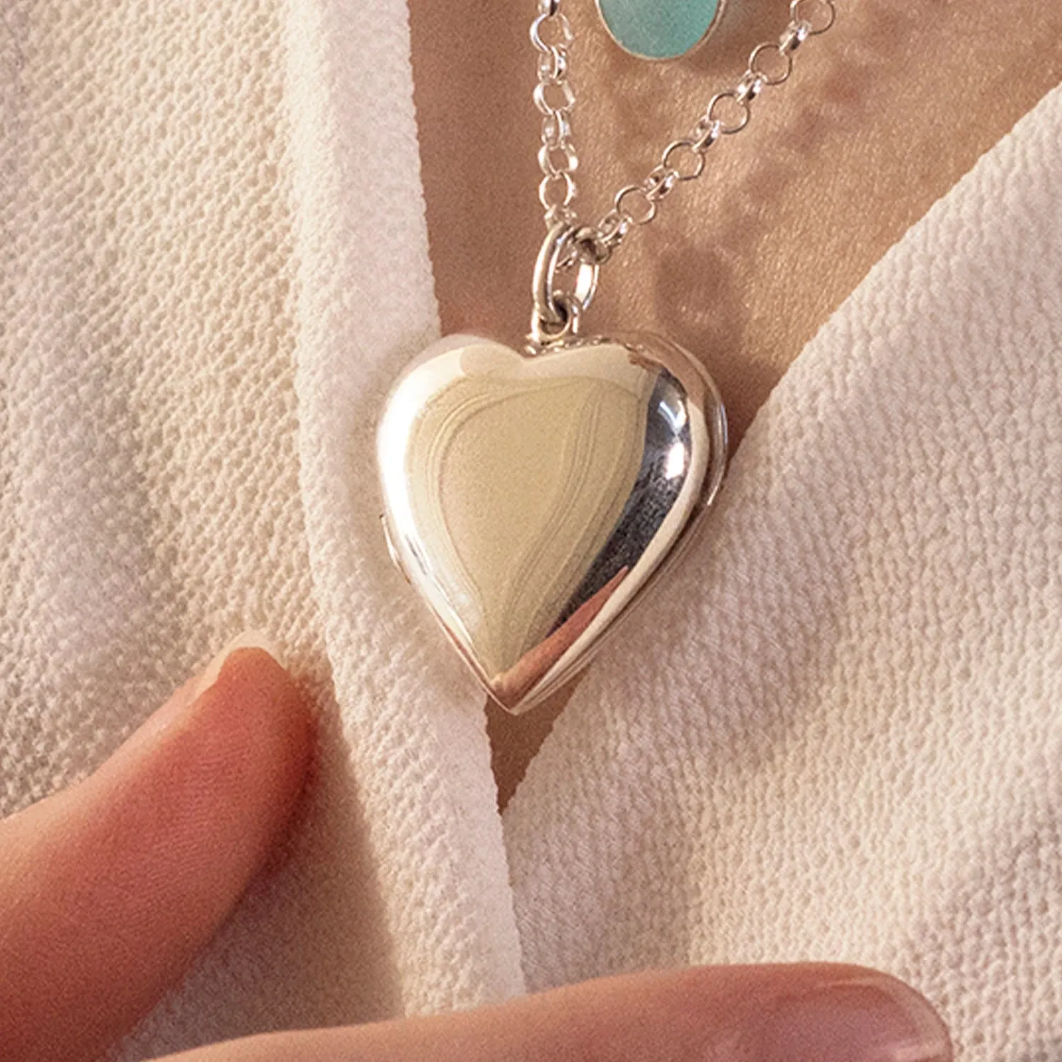 Large 2 Photo Heart Locket  Silver   Photos