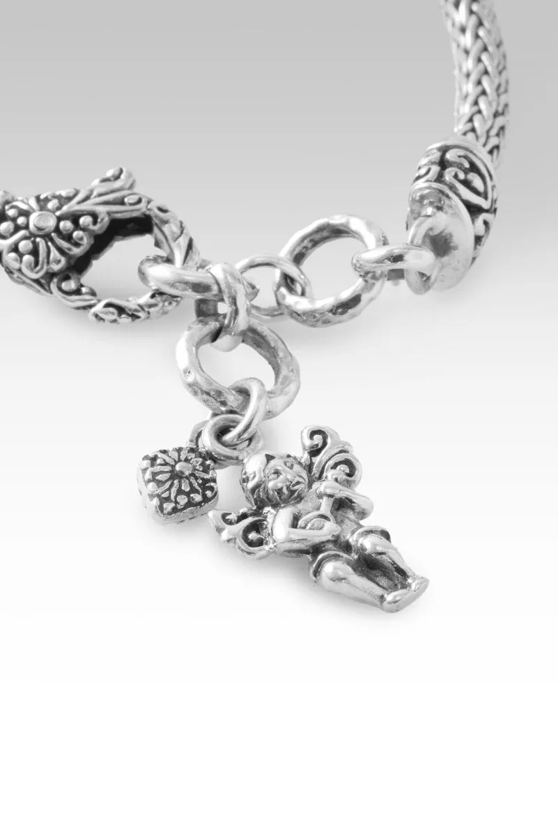 Let Promises Shine Bracelet™ in White Mother of Pearl