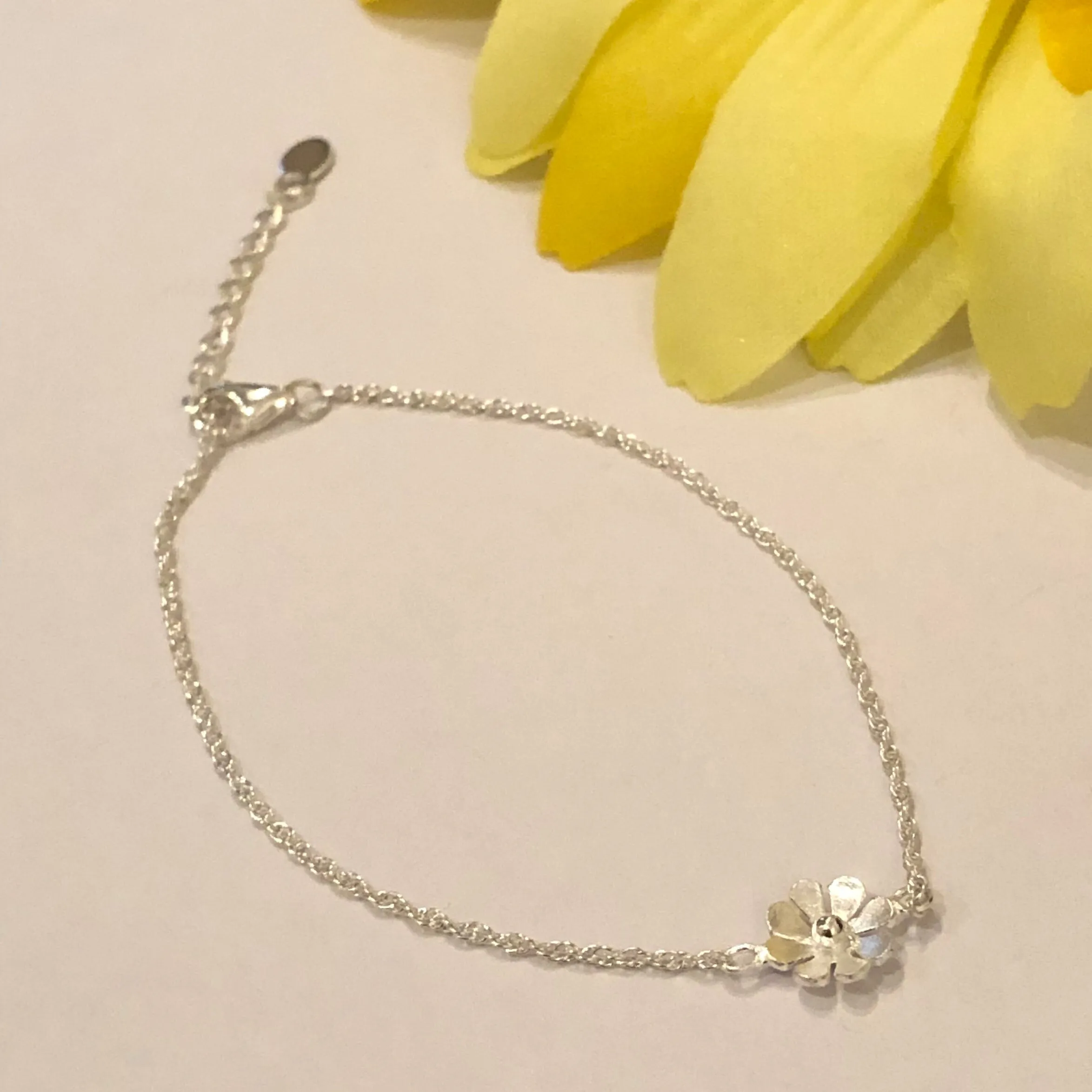 Little Daisy Bracelet - VBRC171