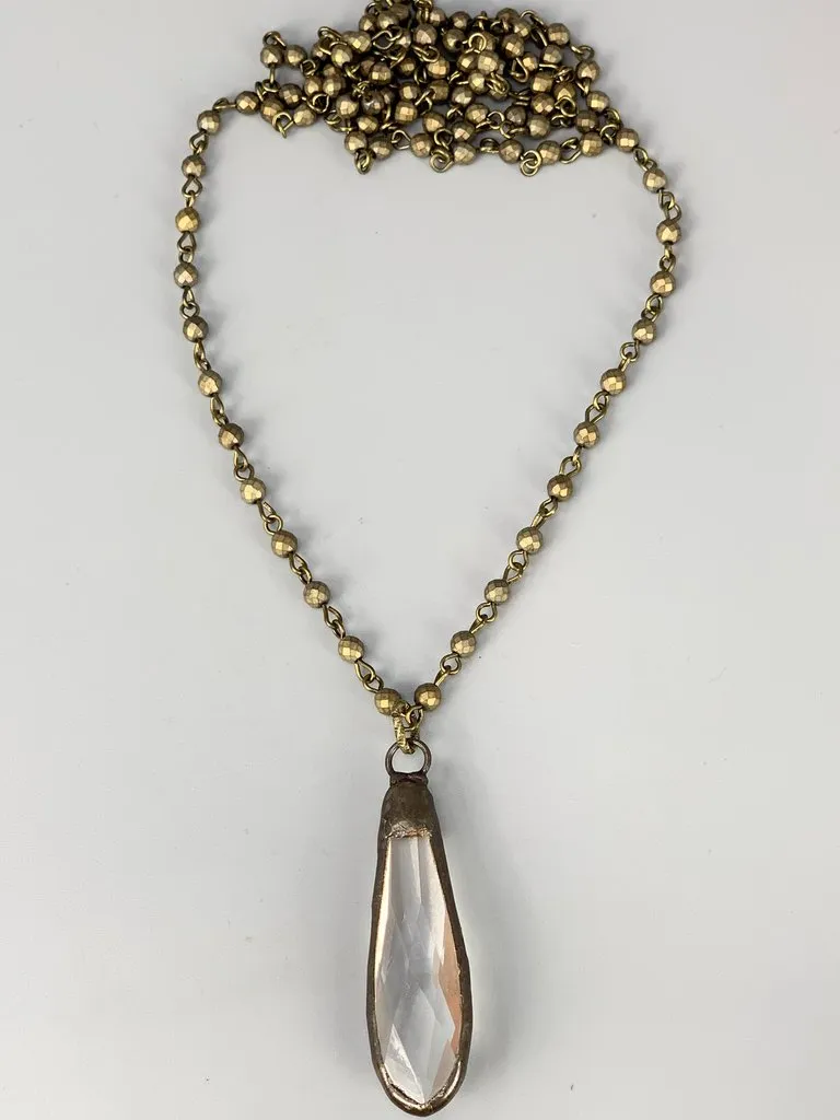 LONG DROP CRYSTAL PENDENT NECKLACE