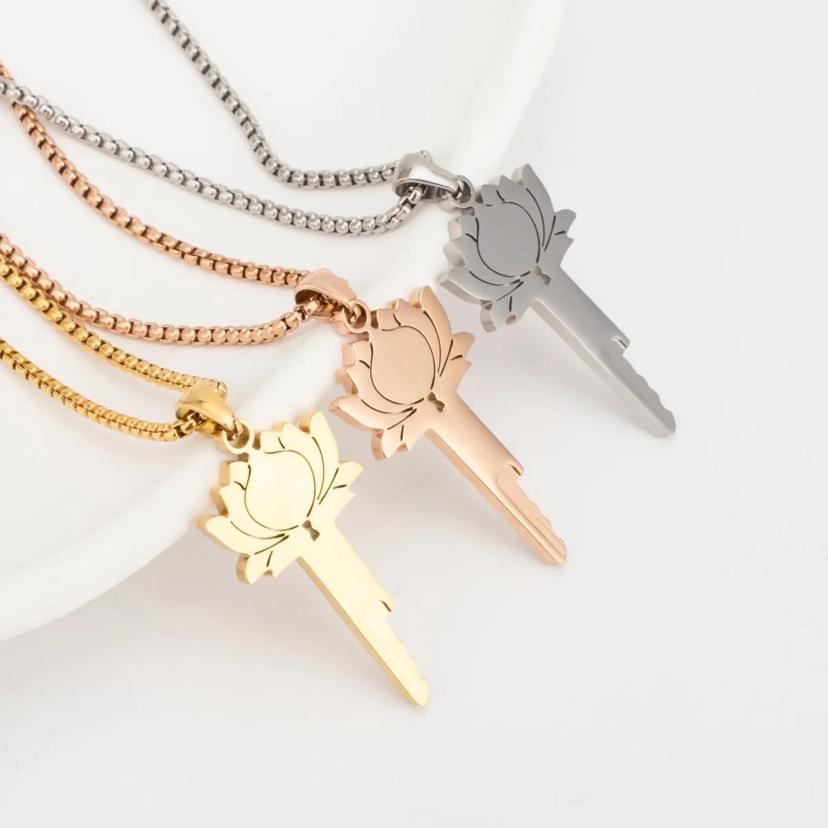 Elegant Lotus Flower Chastity Key Locket - Beautiful Keyholder for Discreet Storage