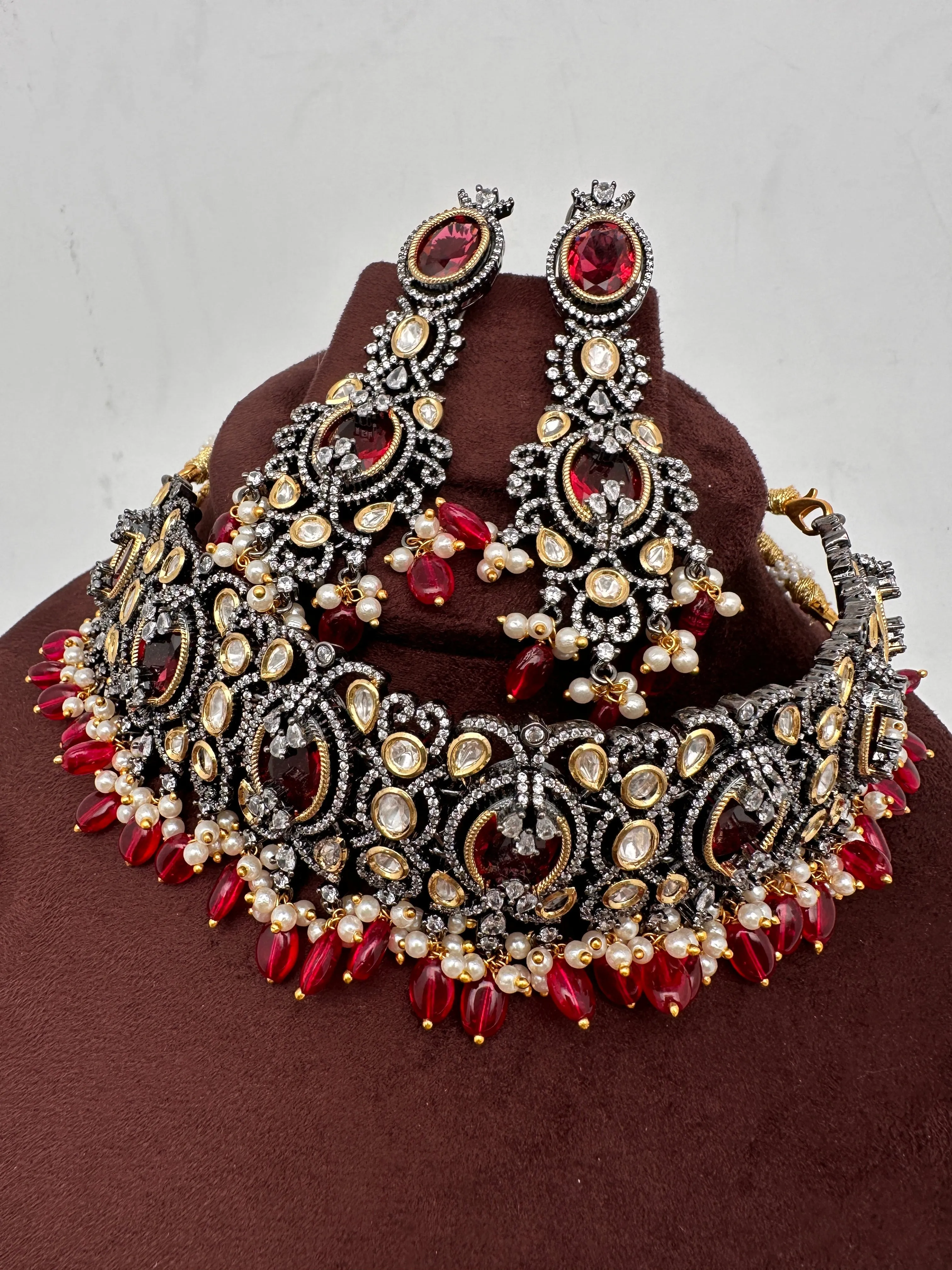 Moissanite Kundan Victorian Finish Color Stone Color beads Choker