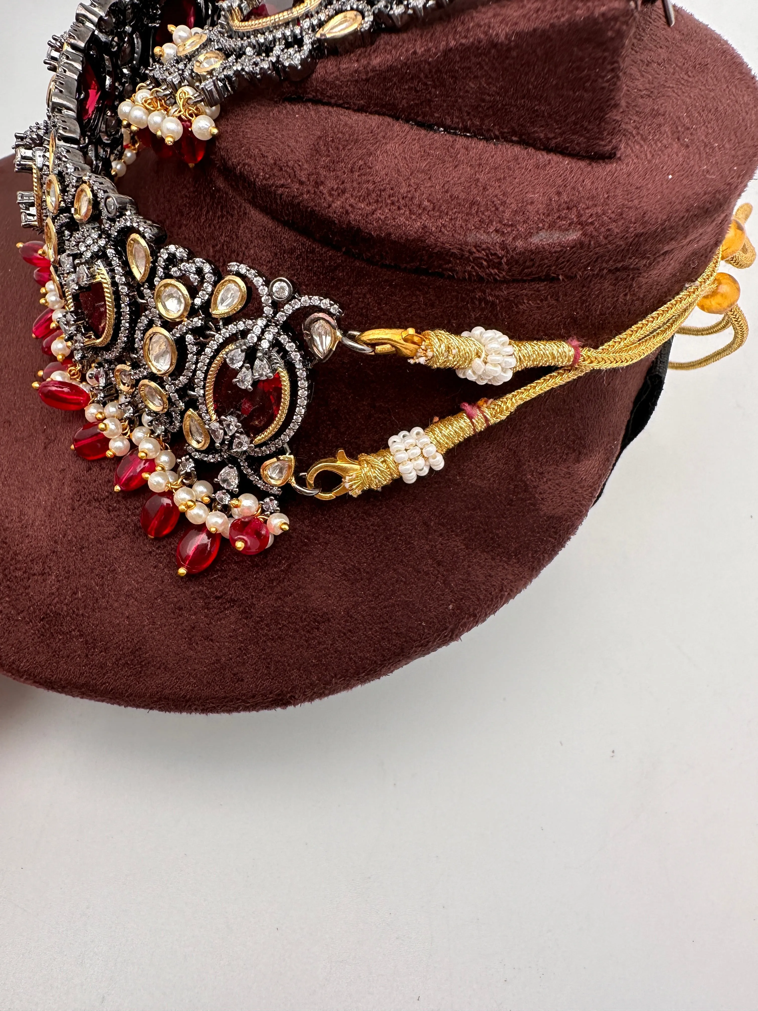 Moissanite Kundan Victorian Finish Color Stone Color beads Choker