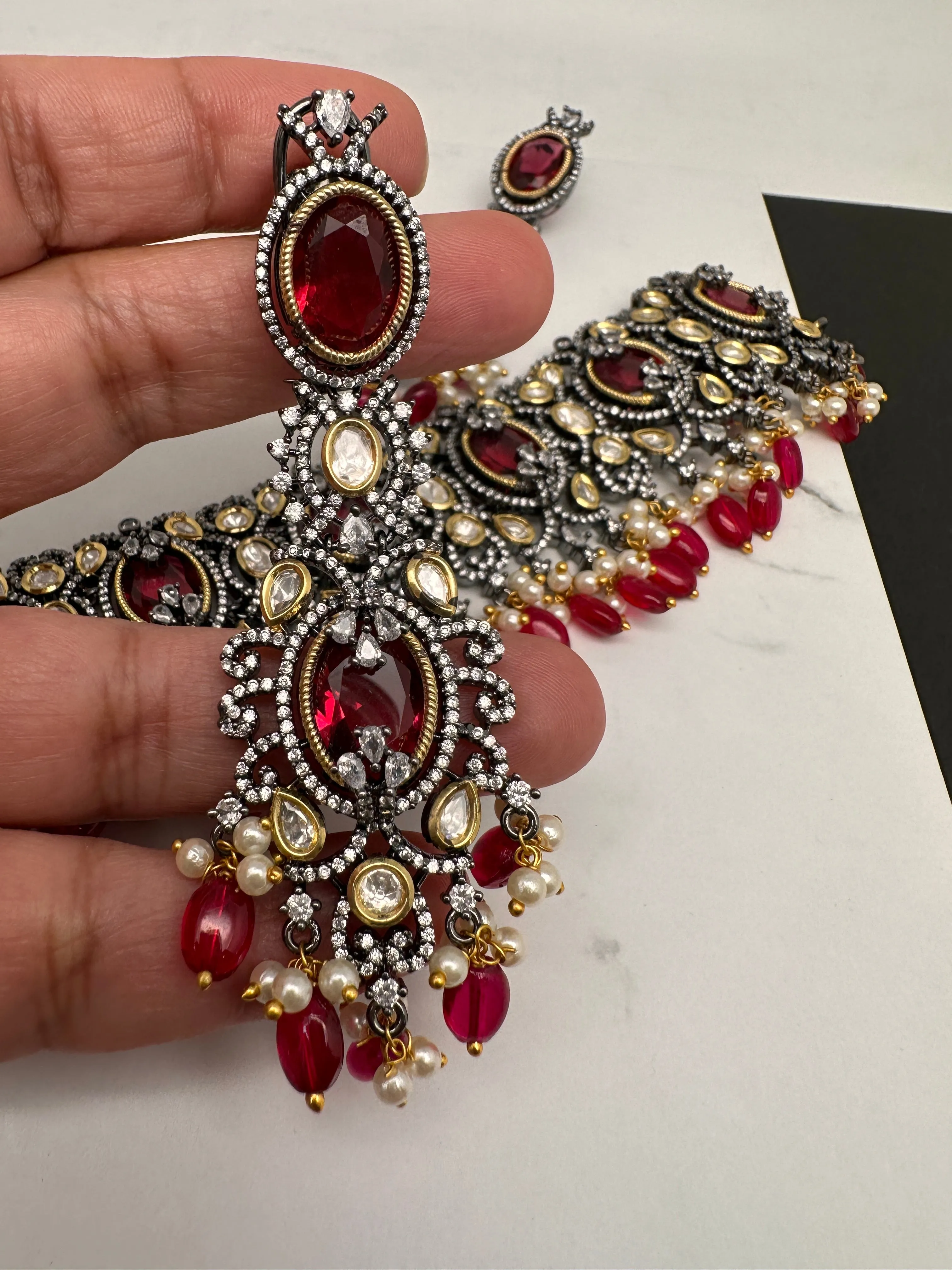 Moissanite Kundan Victorian Finish Color Stone Color beads Choker