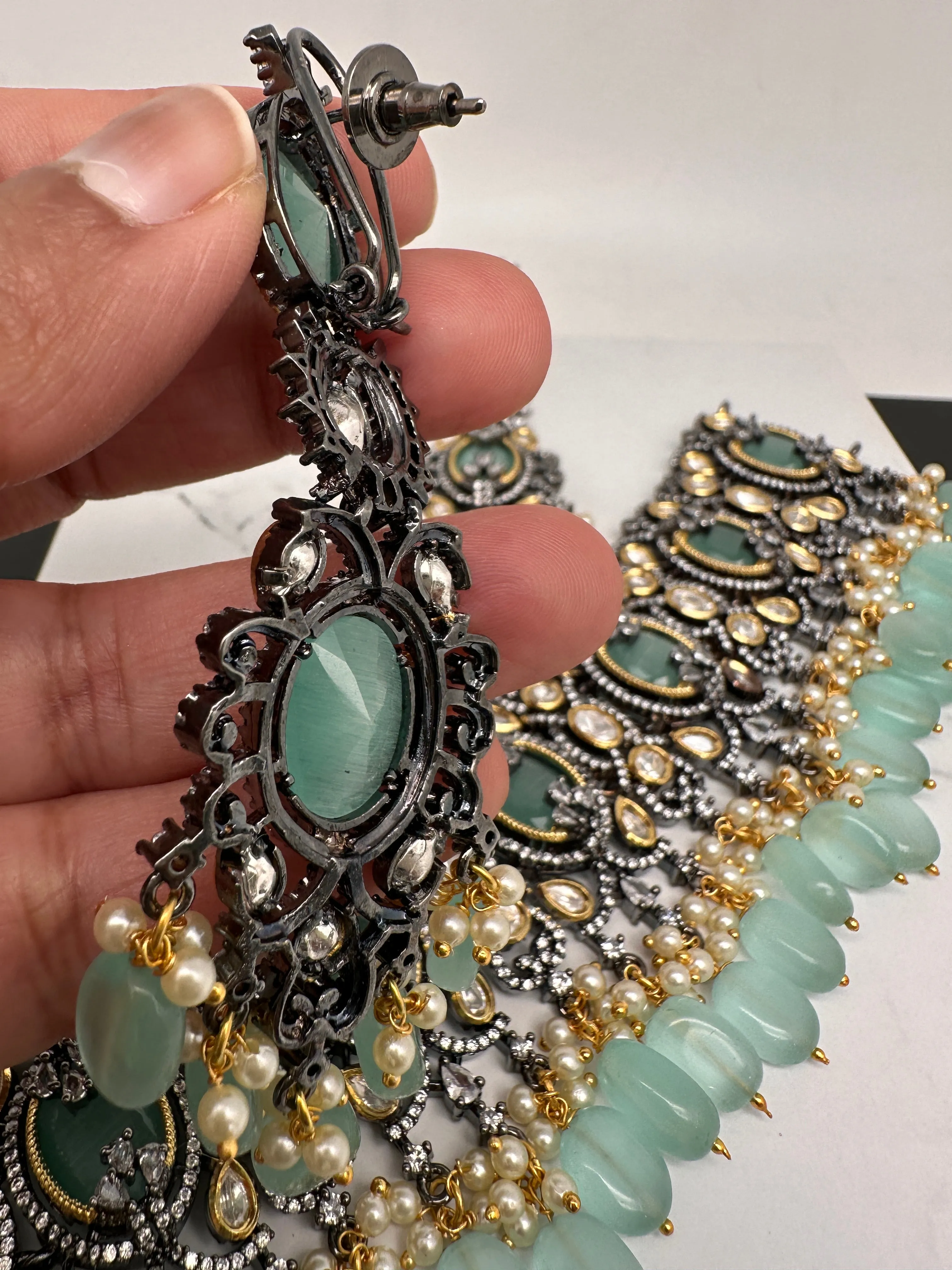 Moissanite Kundan Victorian Finish Color Stone Color beads Choker