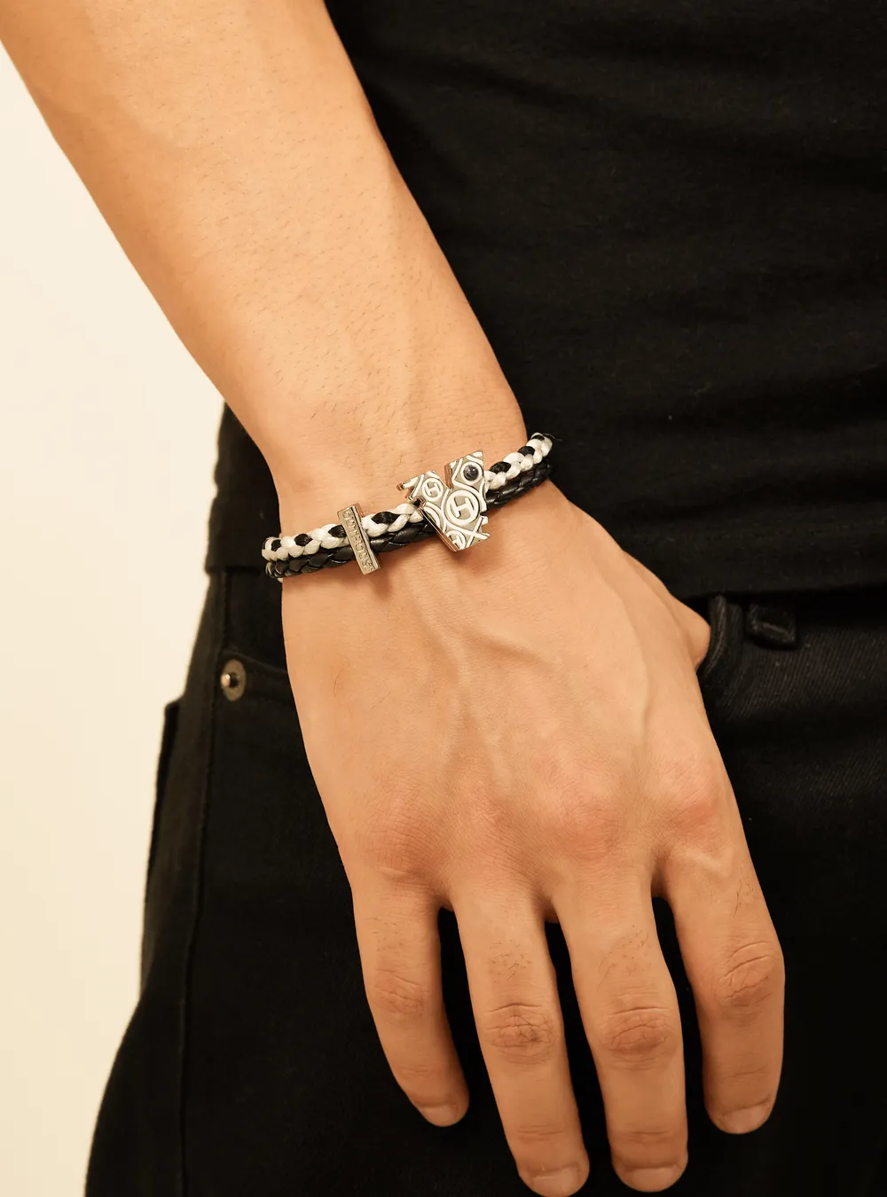 OH Dopamine Bond Bracelet in Noir Black, Silver Finish
