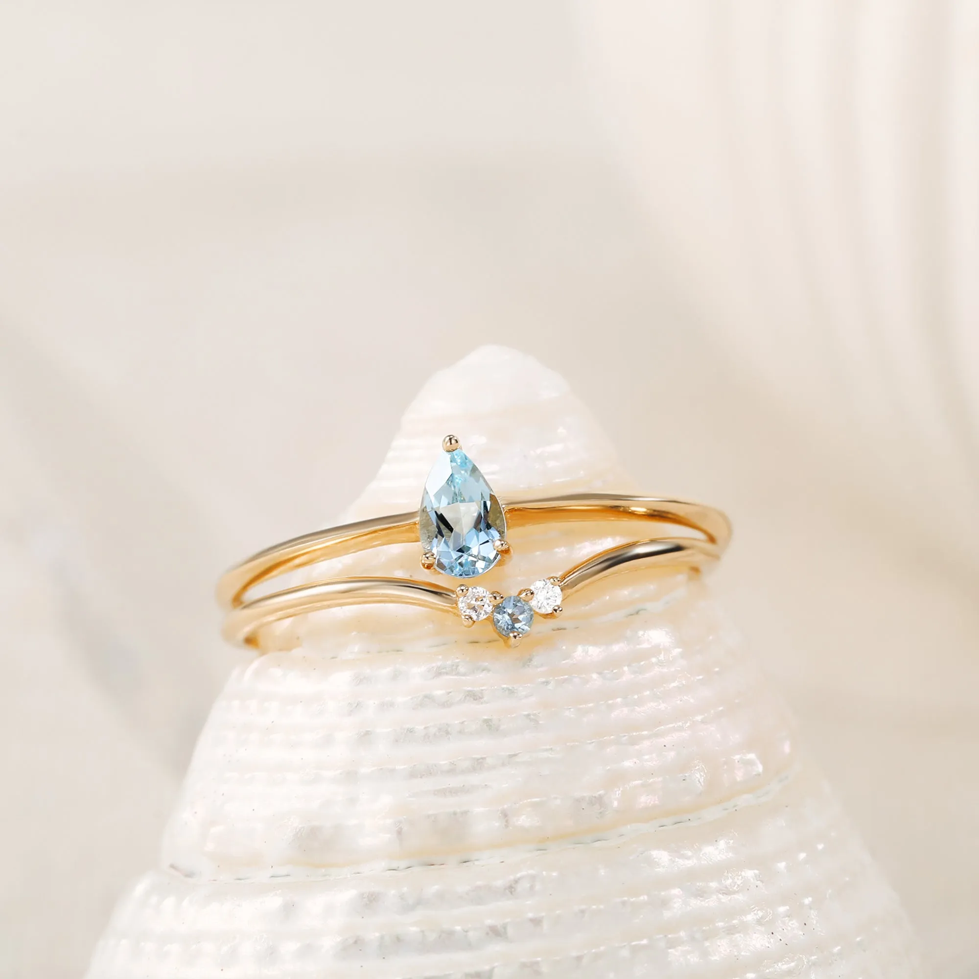 PERRY | Aquamarine Solitaire Ring