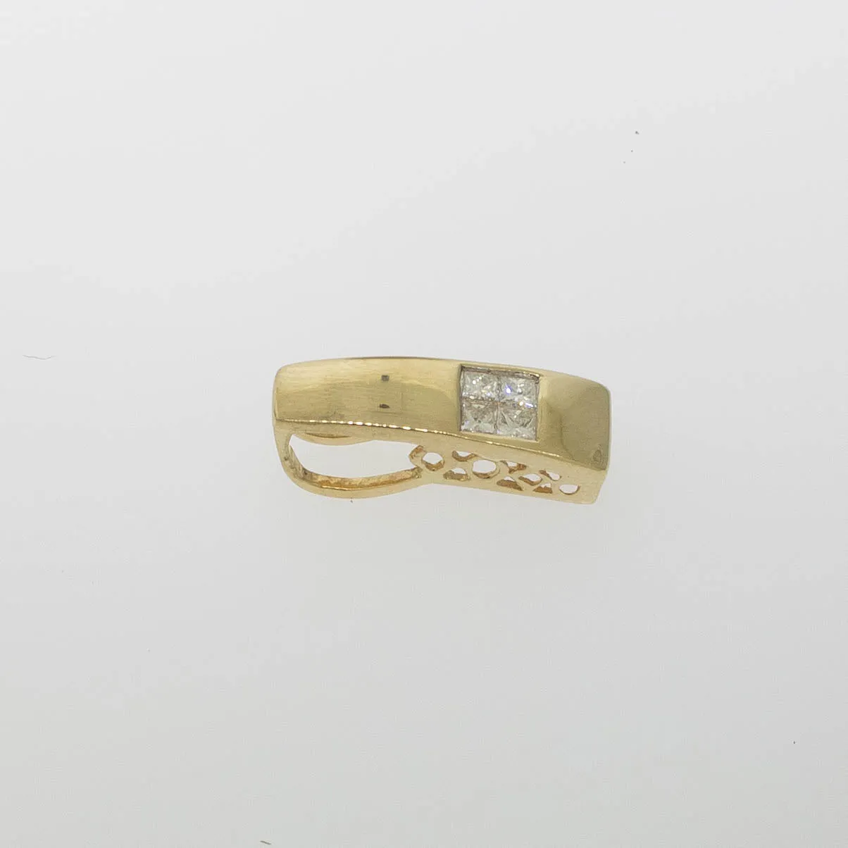 Preowned 14K Yellow Gold Invisible Set Princess Diamond Pendant
