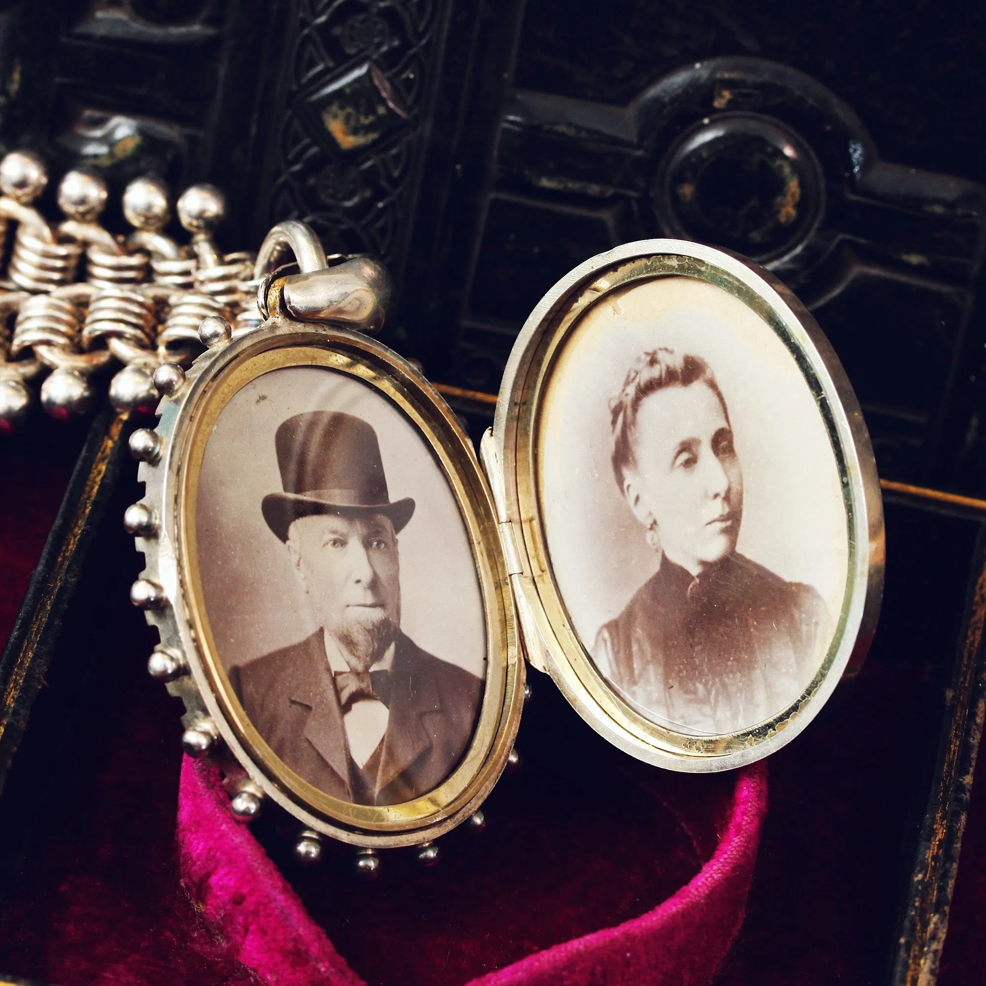 Quite Fabulous Antique Victorian Silver Locket and Collarette