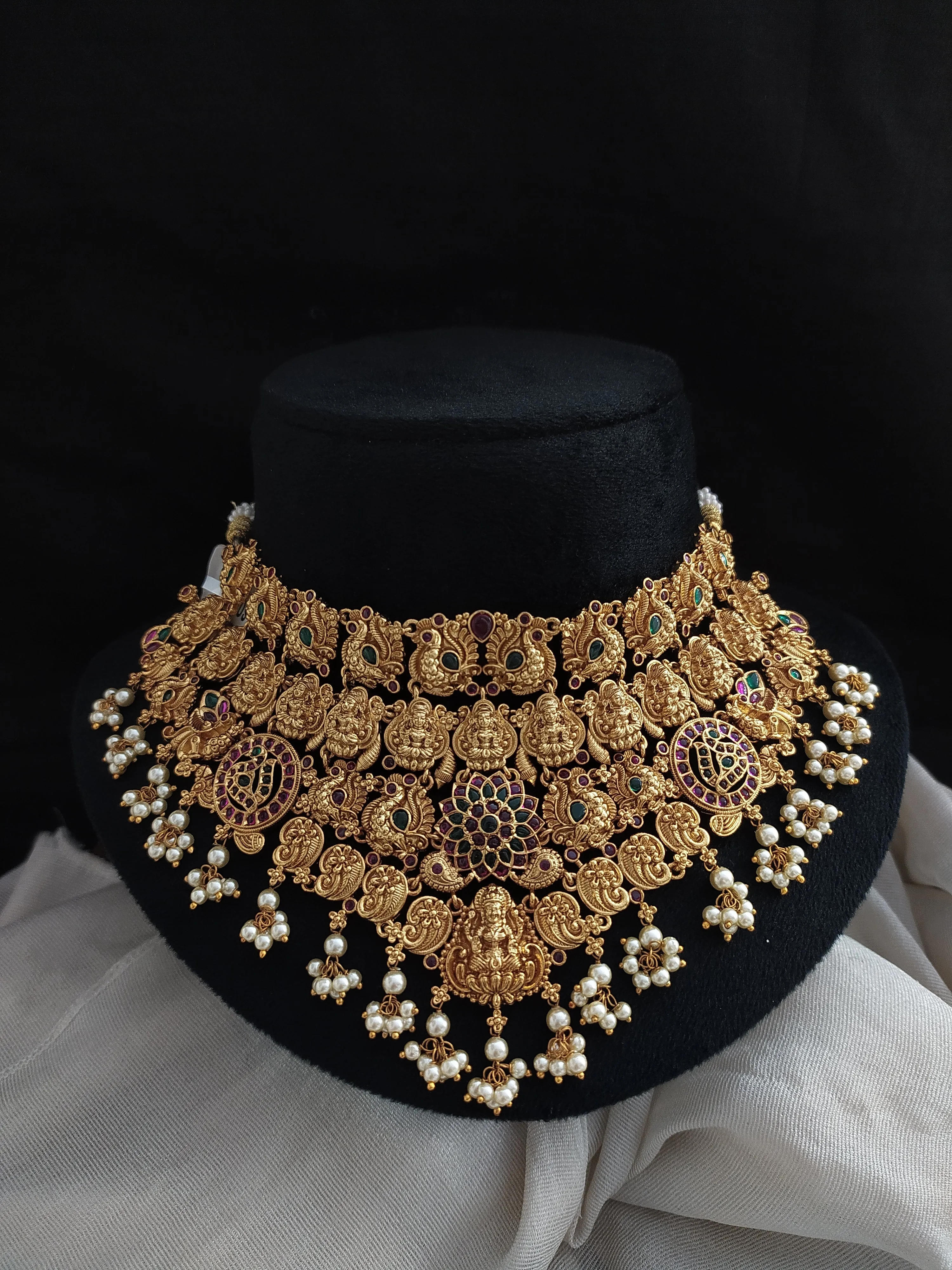 The Enchanting Multilayer Floral - Kemp Stone lakshmi ji Choker Set