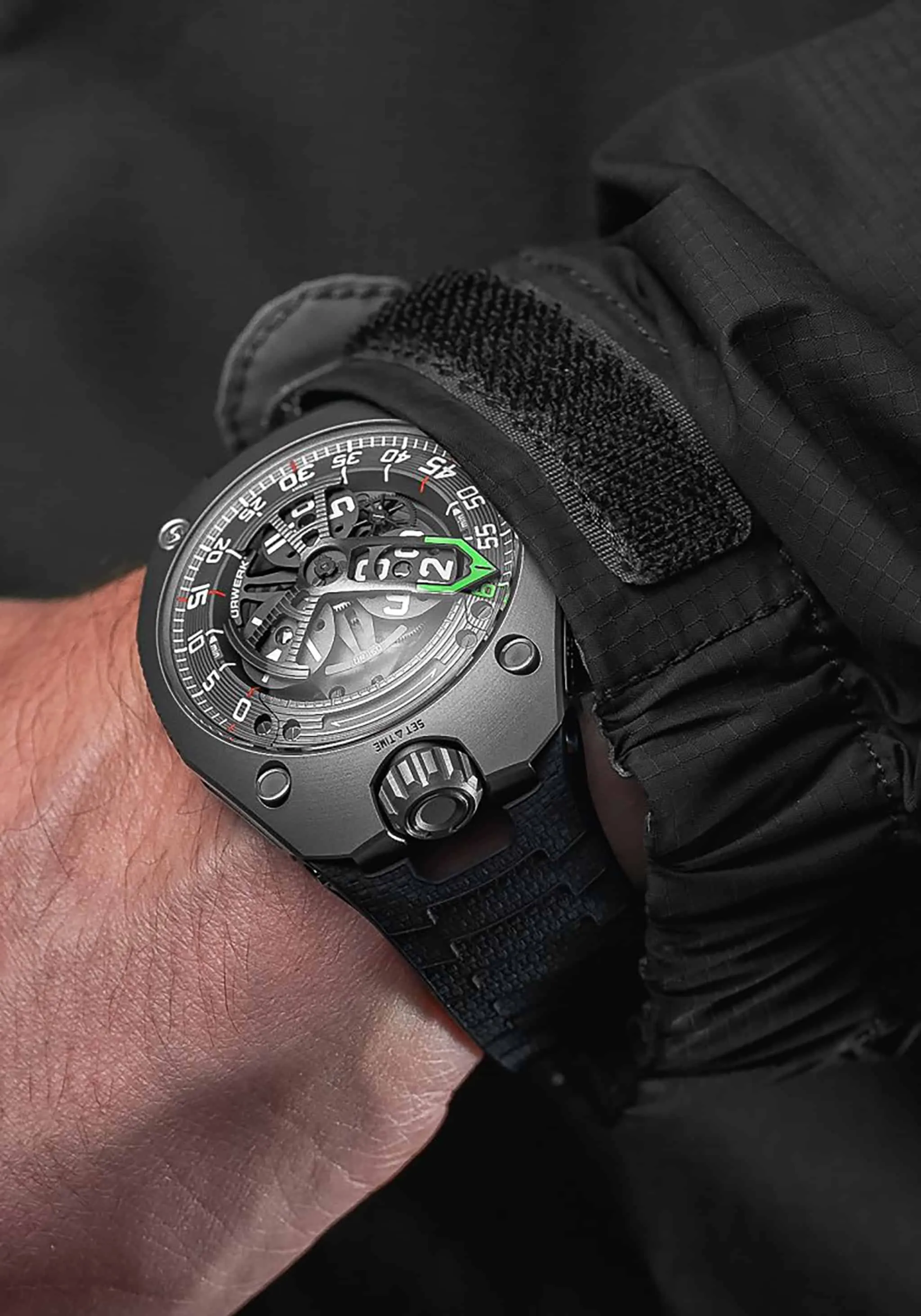 Urwerk UR-150 Scorpion Titan Watch