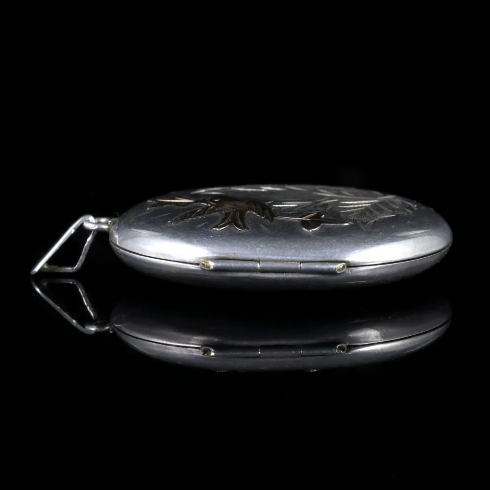Vintage Large Bird Motif Locket Silver Dated Birmingham 1978