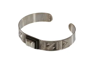 YUFAYYUR Silver Etched Cuff Bracelet, Geometric Designs